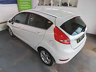 Used 2012 Ford Fiesta Zetec White - Interior and Exterior details 8