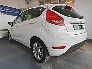 Used 2012 Ford Fiesta Zetec White - Interior and Exterior details 9