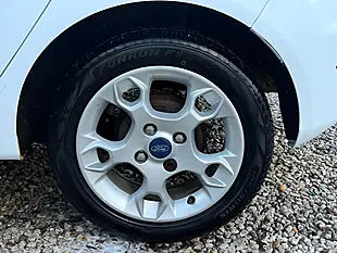Used 2012 Ford Fiesta Zetec White - Interior and Exterior details 14