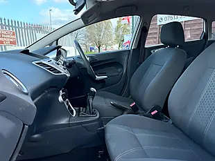 Used 2012 Ford Fiesta Zetec White - Interior and Exterior details 16