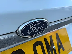 Used 2012 Ford Fiesta Zetec White - Interior and Exterior details 19