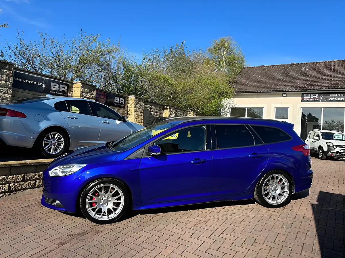 Used 2012 Ford Focus ST-3 Blue - Interior and Exterior details 5