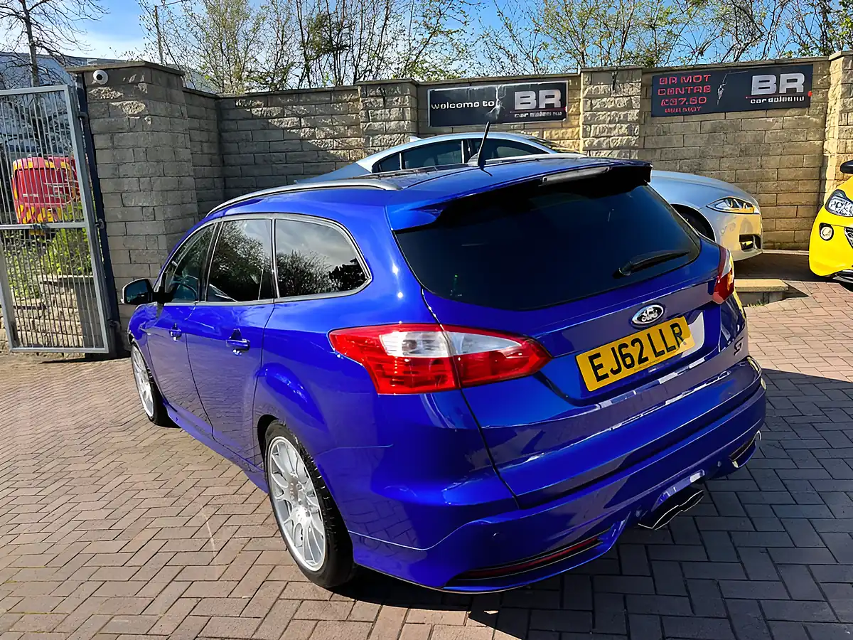 Used 2012 Ford Focus ST-3 Blue - Interior and Exterior details 9
