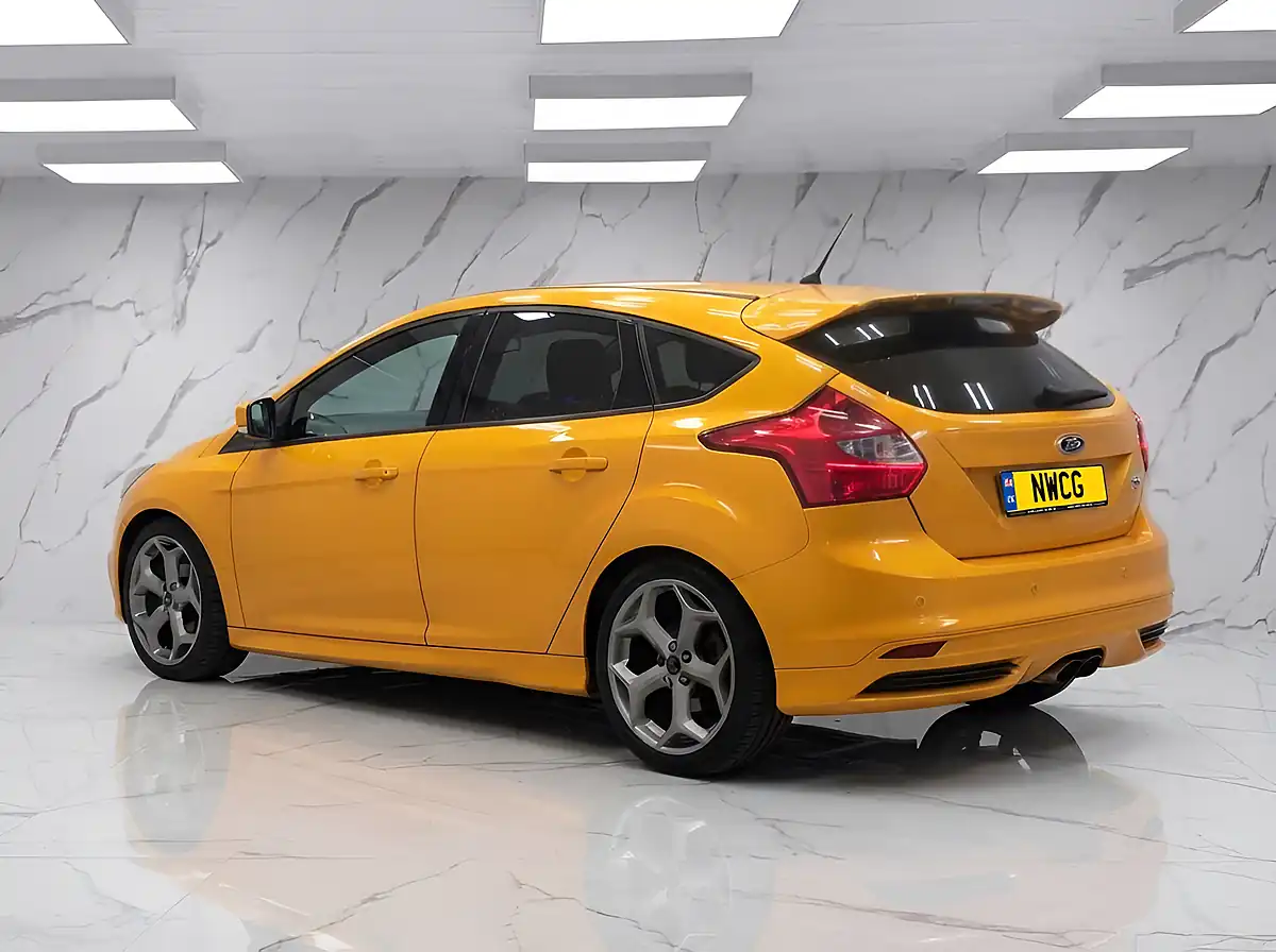 Used 2012 Ford Focus ST-3 Orange - Interior and Exterior details 5
