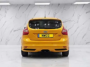 Used 2012 Ford Focus ST-3 Orange - Interior and Exterior details 6