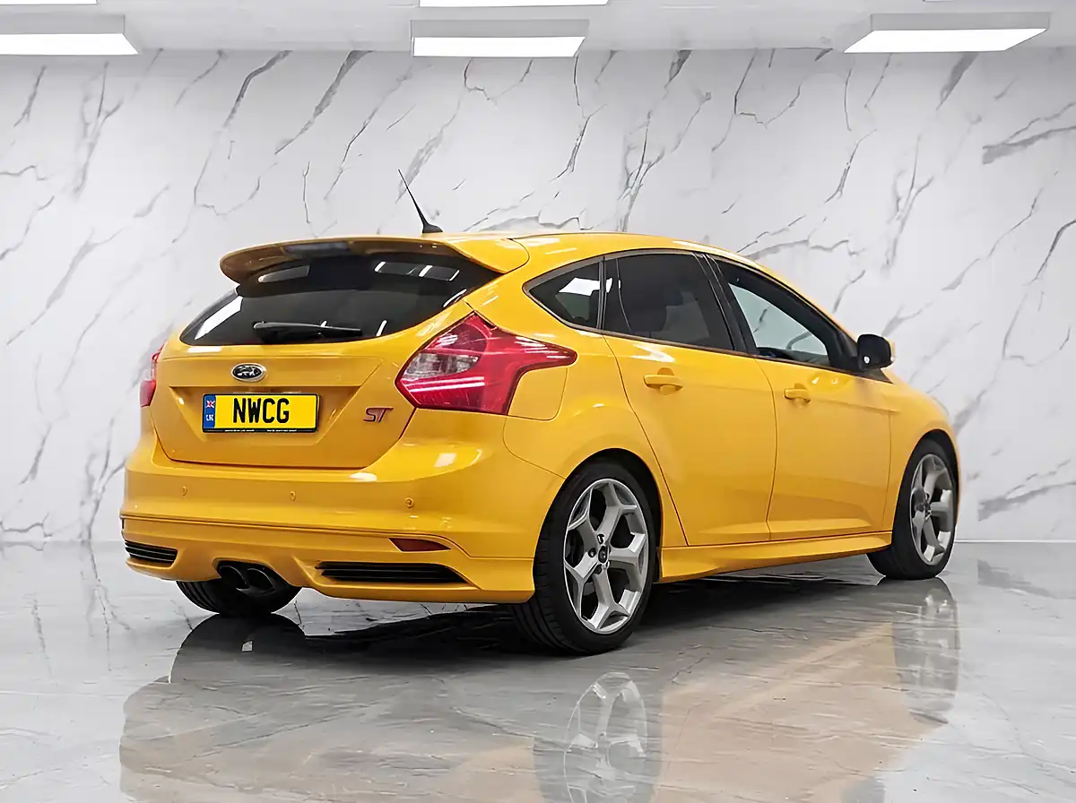 Used 2012 Ford Focus ST-3 Orange - Interior and Exterior details 7