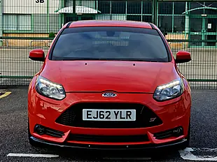 Used 2012 Ford Focus ST-3 Race Red - Interior and Exterior details 2