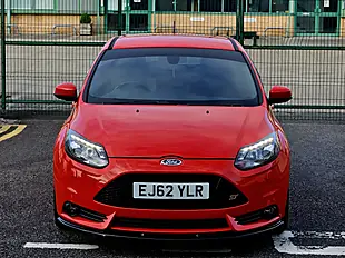 Used 2012 Ford Focus ST-3 Race Red - Interior and Exterior details 3