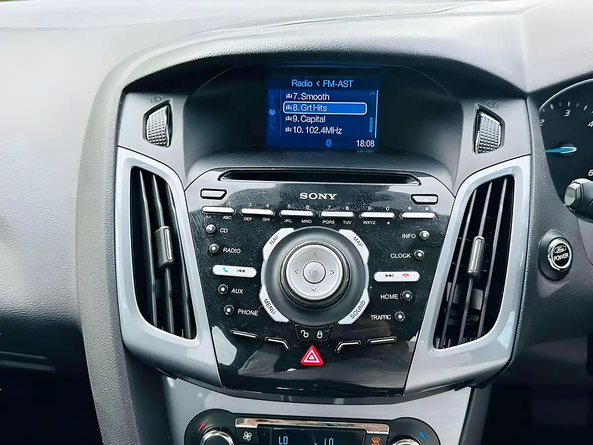Used 2012 Ford Focus Titanium Black - Interior and Exterior details 12