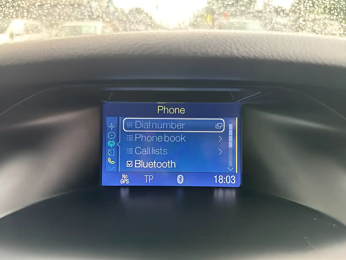 Used 2012 Ford Focus Titanium Black - Interior and Exterior details 15