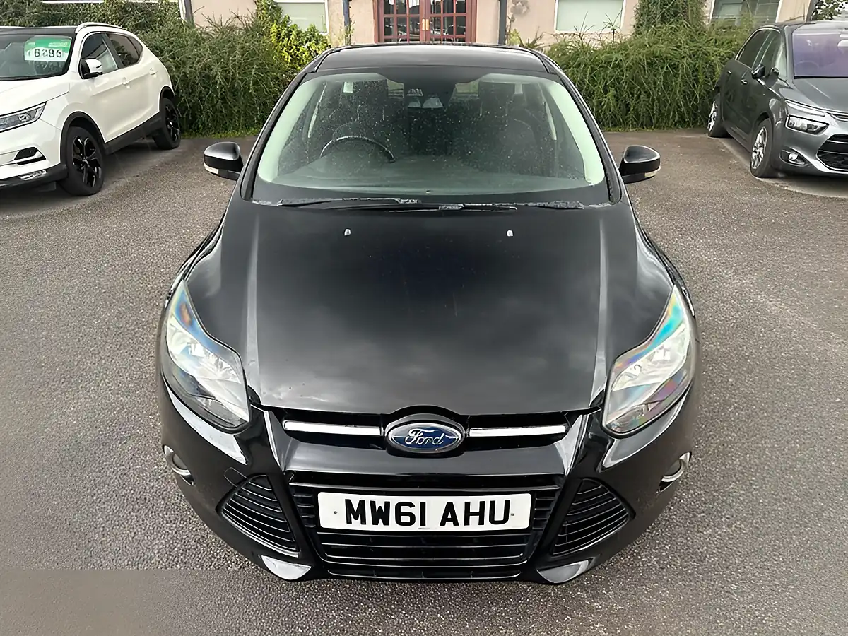 Used 2012 Ford Focus Titanium Black - Interior and Exterior details 3