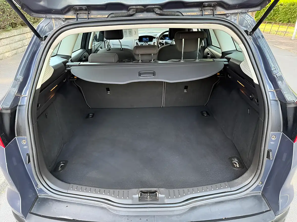 Used 2012 Ford Focus Titanium Grey - Interior and Exterior details 17