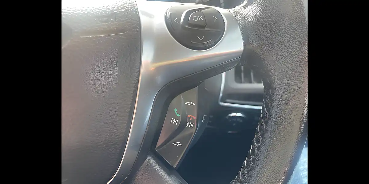 Used 2012 Ford Focus Titanium X Brown - Interior and Exterior details 17