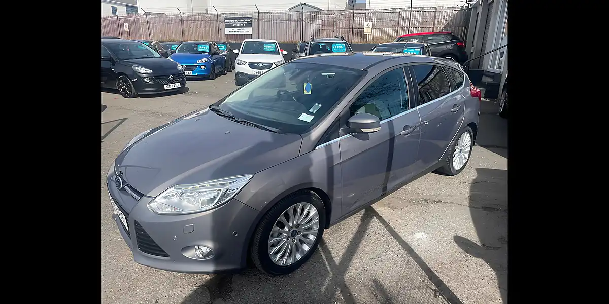 Used 2012 Ford Focus Titanium X Brown - Interior and Exterior details 7