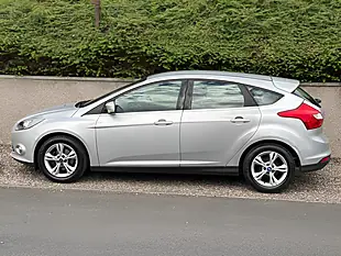 Used 2012 Ford Focus Zetec 5dr Silver - Interior and Exterior details 3