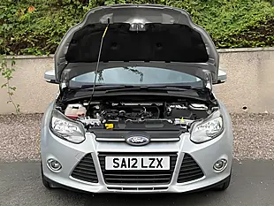 Used 2012 Ford Focus Zetec 5dr Silver - Interior and Exterior details 7