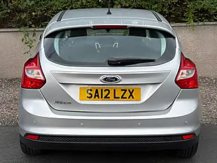 Used 2012 Ford Focus Zetec 5dr Silver - Interior and Exterior details 9