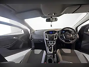 Used 2012 Ford Focus Zetec Black - Interior and Exterior details 5