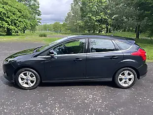 Used 2012 Ford Focus Zetec Black - Interior and Exterior details 3