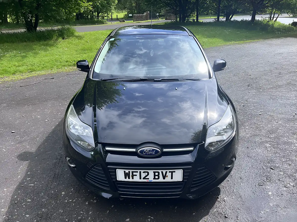 Used 2012 Ford Focus Zetec Black - Interior and Exterior details 9