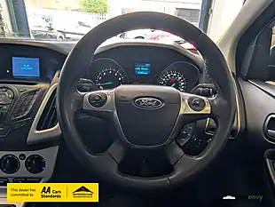 Used 2012 Ford Focus Zetec Black - Interior and Exterior details 14