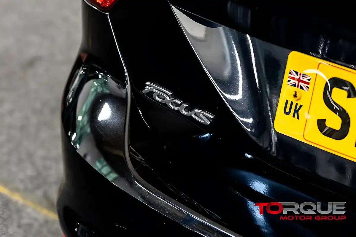 Used 2012 Ford Focus Zetec Black - Interior and Exterior details 8