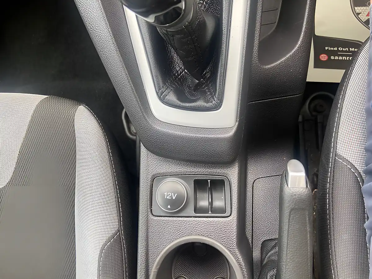 Used 2012 Ford Focus Zetec Black - Interior and Exterior details 19