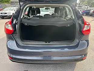 Used 2012 Ford Focus Zetec Grey - Interior and Exterior details 12