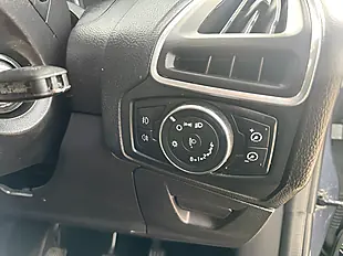 Used 2012 Ford Focus Zetec Grey - Interior and Exterior details 17