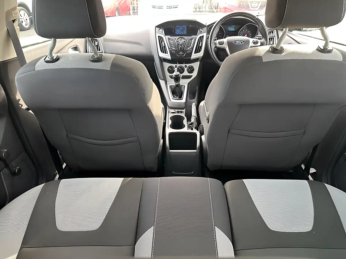 Used 2012 Ford Focus Zetec Grey - Interior and Exterior details 20