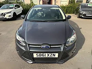 Used 2012 Ford Focus Zetec Grey - Interior and Exterior details 3