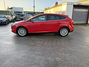 Used 2012 Ford Focus Zetec Red - Interior and Exterior details 7
