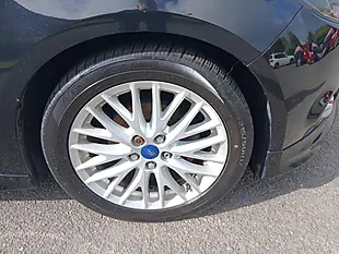 Used 2012 Ford Focus Zetec S Black - Interior and Exterior details 11