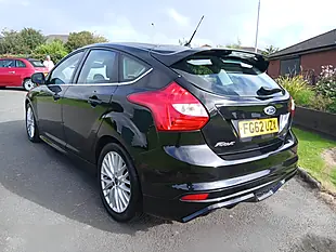 Used 2012 Ford Focus Zetec S Black - Interior and Exterior details 5