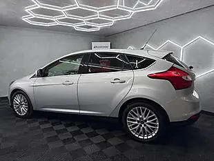 Used 2012 Ford Focus Zetec Silver - Interior and Exterior details 11