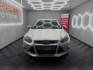 Used 2012 Ford Focus Zetec Silver - Interior and Exterior details 3