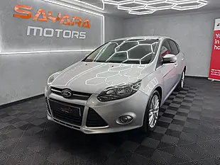 Used 2012 Ford Focus Zetec Silver - Interior and Exterior details 7