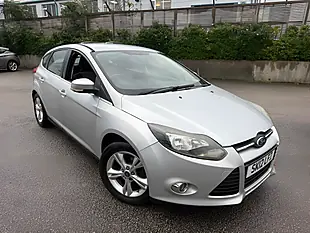 Used 2012 Ford Focus Zetec Silver - Interior and Exterior details 10