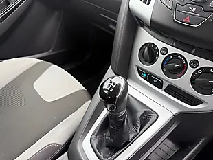 Used 2012 Ford Focus Zetec Silver - Interior and Exterior details 16