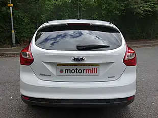 Used 2012 Ford Focus Zetec White - Interior and Exterior details 7