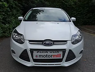 Used 2012 Ford Focus Zetec White - Interior and Exterior details 8