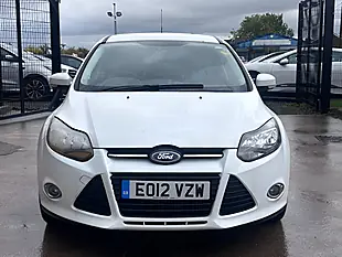 Used 2012 Ford Focus Zetec White - Interior and Exterior details 4
