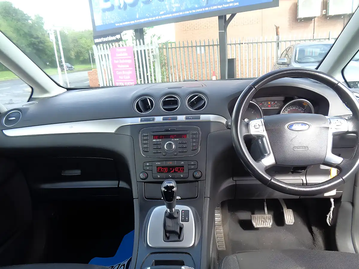 Used 2012 Ford Galaxy Zetec Silver - Interior and Exterior details 11
