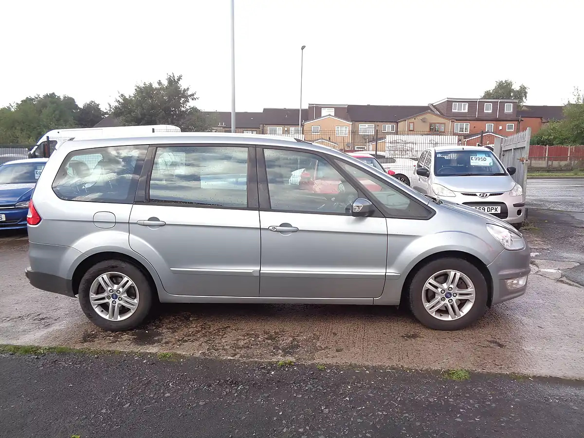 Used 2012 Ford Galaxy Zetec Silver - Interior and Exterior details 2