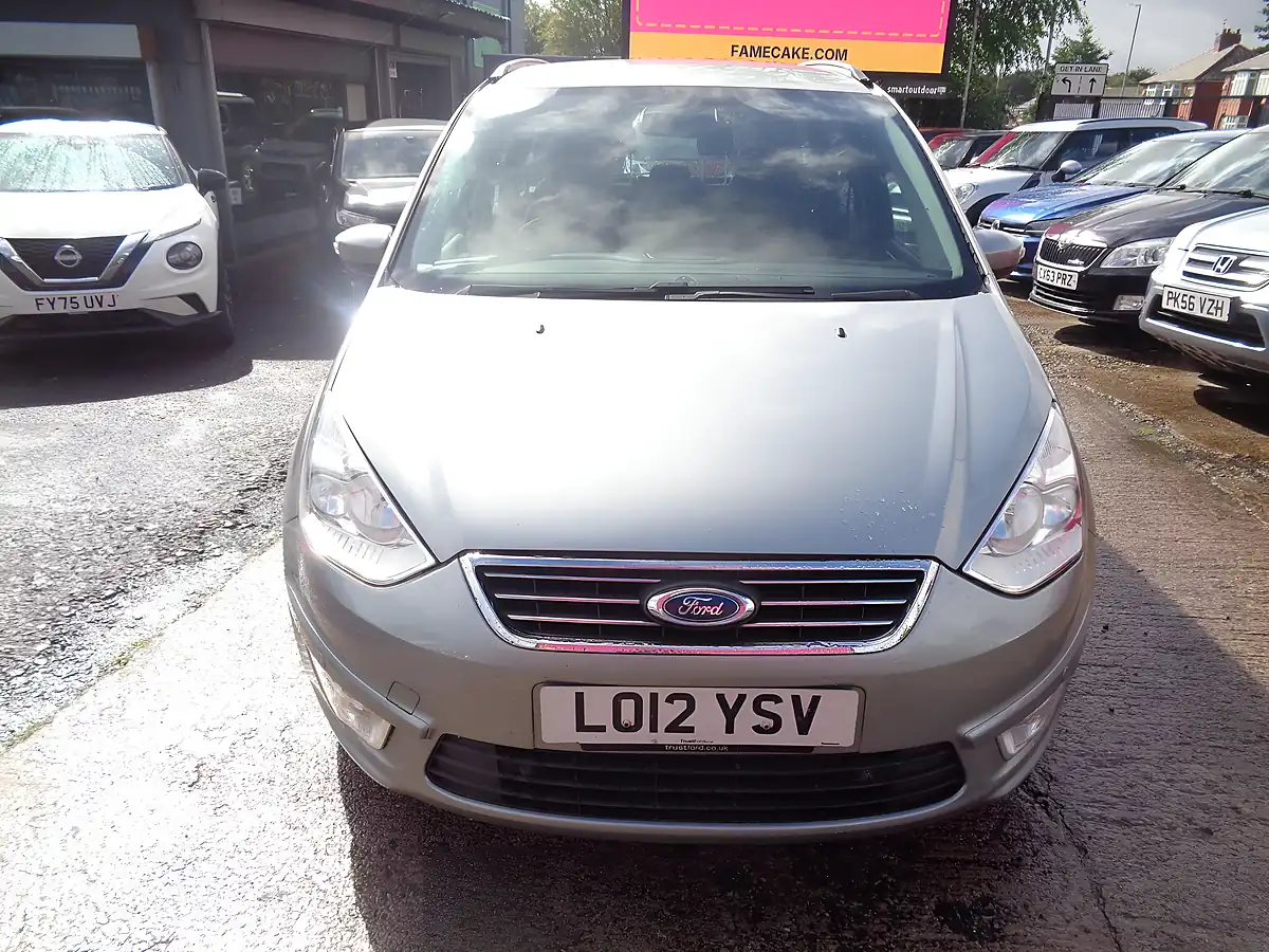 Used 2012 Ford Galaxy Zetec Silver - Interior and Exterior details 3