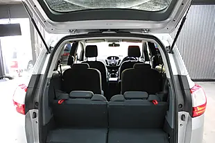 Used 2012 Ford Grand C-Max Titanium Silver - Interior and Exterior details 18