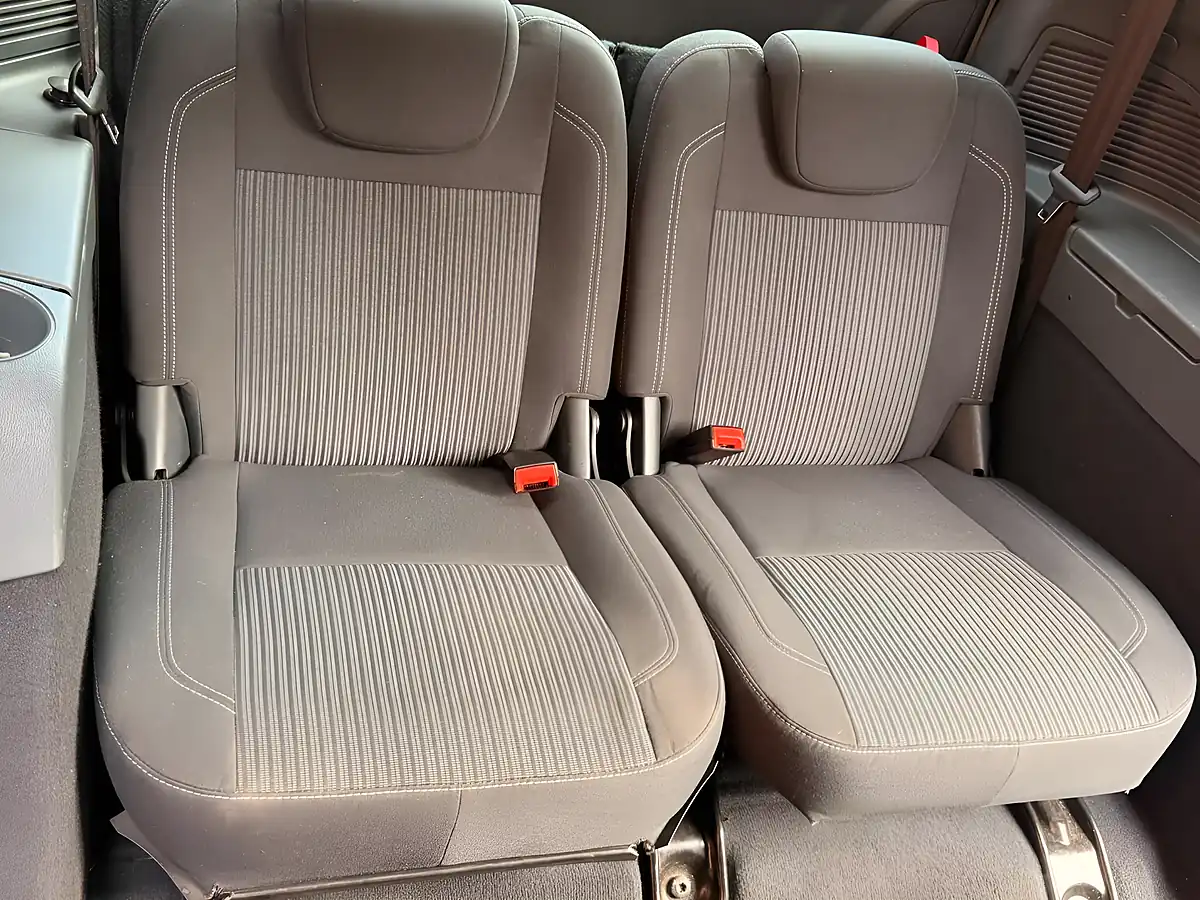 Used 2012 Ford Grand C-Max Titanium White - Interior and Exterior details 16
