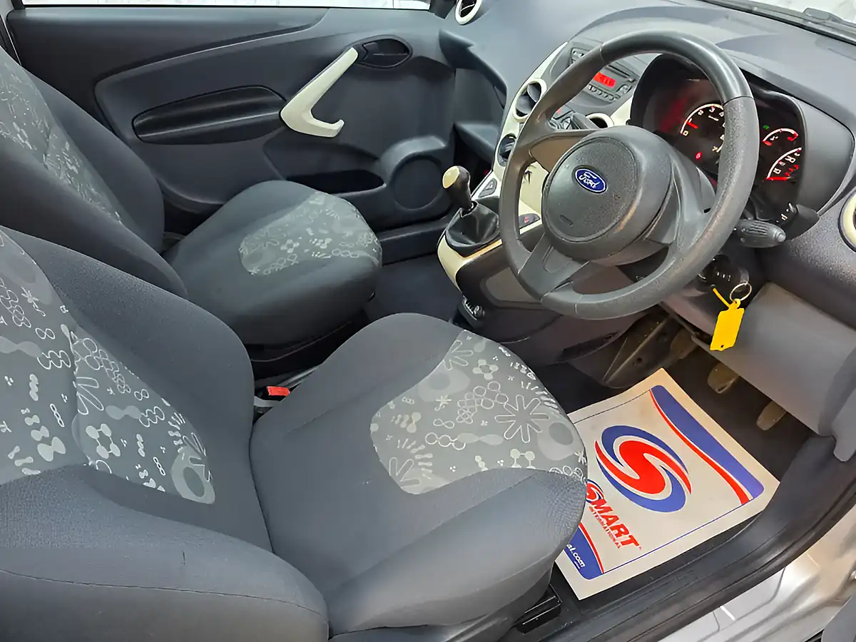 Used 2012 Ford Ka Edge Silver - Interior and Exterior details 13