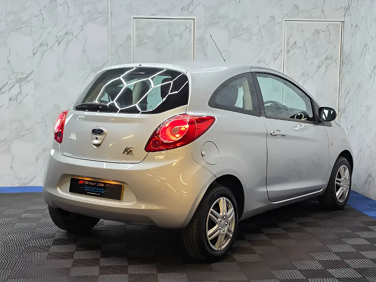 Used 2012 Ford Ka Edge Silver - Interior and Exterior details 9