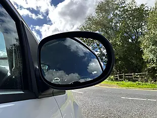 Used 2012 Ford Ka Edge White - Interior and Exterior details 19